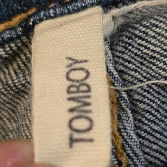 rag & bone Tomboy Distressed Jeans - Picture 5 of 8